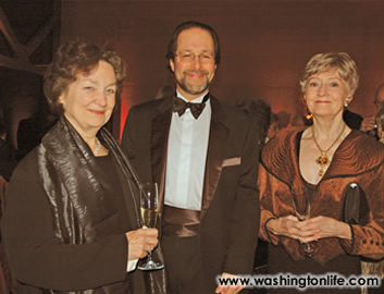 Louise Cort, Jeff rey Cunard and Helen Jessup