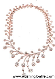 Ice Flower Necklace in pink gold, 14 carats