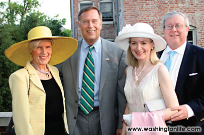 Pat Oxley, Rep. Mike Oxley and Leanna and Jim Boland