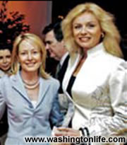 Liz Underhill and Jellie van Eenennaam