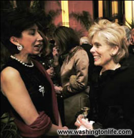 Leila Castellaneta and Vicki Campbell