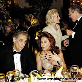 Placido Domingo, Nada Kirdar, Gay Gaines and Secretary of Defense Donald Rumsfeld