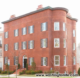 MAISONETTES IN KALORAMA