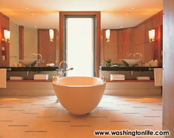 Touessrok’s pour madame and pour monsieur bathrooms