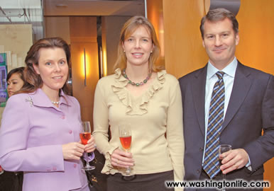 Amanda Hood with Laura and Rob Griffin