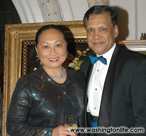 Tuti Kaveeshwar and Dr. Ashok G. Kaveeshwar