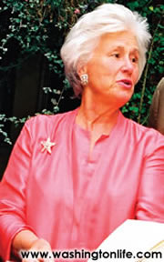 WL Fashion Editor Barbara McConaghy, WL Executive Board Chairman Gerry Byne with Nancy Bagley at the Freer and Sackler Gala