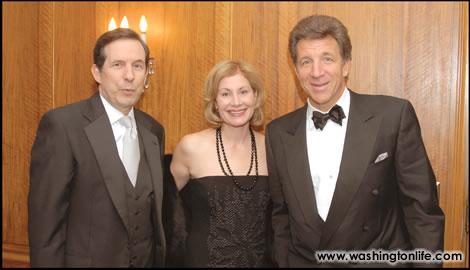Chris and Lorraine Wallace with Steve Wyatt