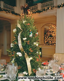 Table decorations at Roy Pfautch's party