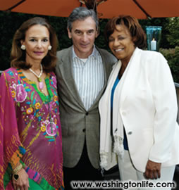 Robin Breckenridge, John Stiner with Gwen Weaver