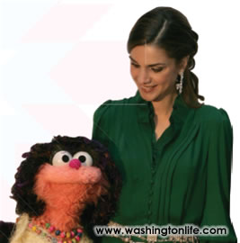 ABC-7 Anchor Kathleen Matthews and H.M. Queen Rania Al-Abdullah