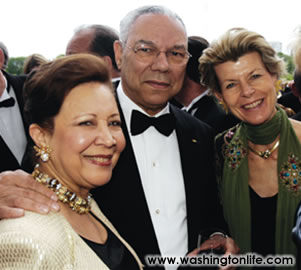 Alma and Colin Powell and Diana Negroponte