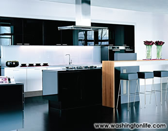 Poggenpohl’s +INTEGRATION range is intended for an open space concept.