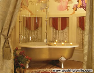 Bathroom in the il Duomo room at Swann House