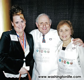 Tena Van Loan, Sen. Carl Levin and Barbara Levin