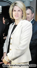 Margaret Carlson, Maxine Champion and Bruce Davison