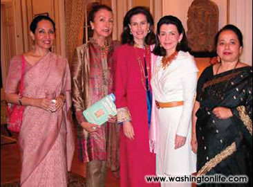 Smita Jassal, Aniko Gall Schott, Alexandra de