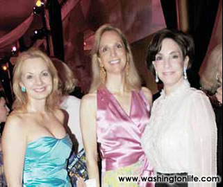 Cheryl Mills, Mary Jo Kirk and Dianne Wolf